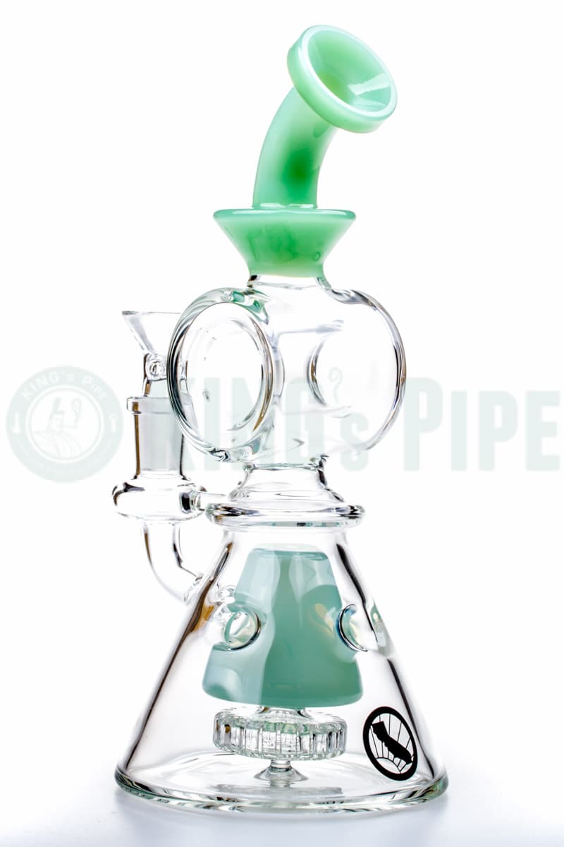 MAV Glass Pyramid Swiss Showerhead Wax Rig